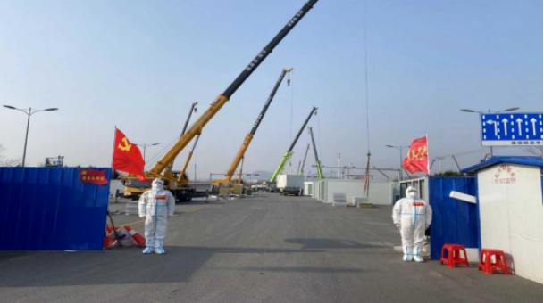 防疫接力，勇戰(zhàn)疫情——鞍勤、溫泉集團全力保障健康驛站項目建設(shè)